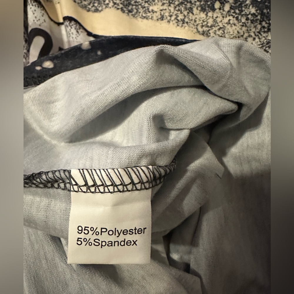 🎉🛍️🌟HP🌟🛍️🎉 Halloween Sanderson Sisters T-Shirt - Picture 3 of 4